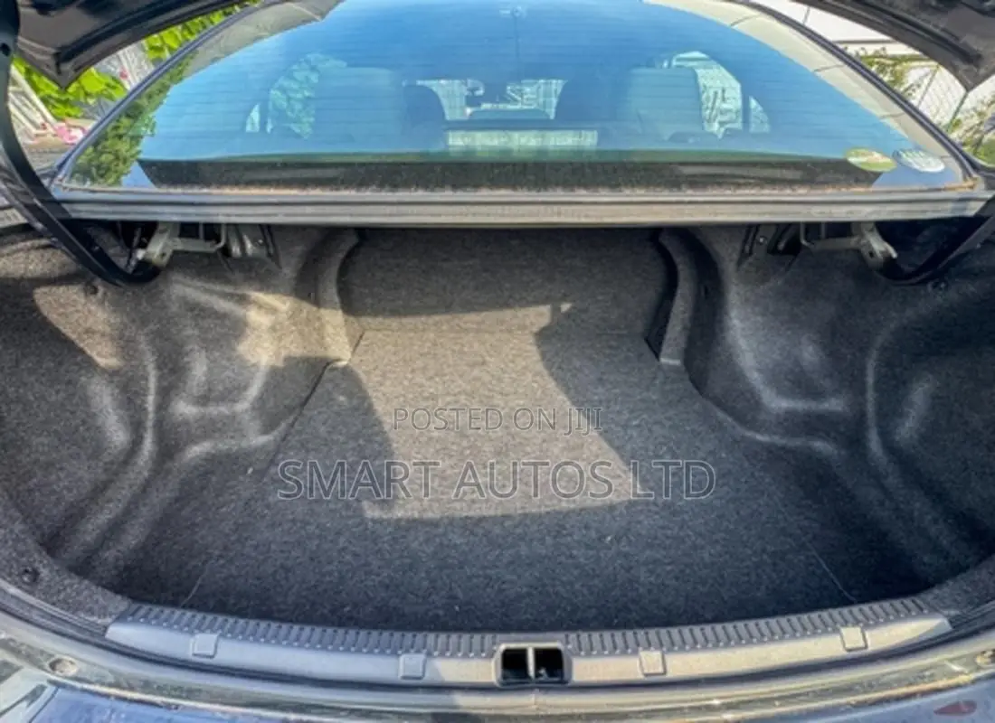 Toyota Axio 1.5 Hybrid 2WD 2020 Black