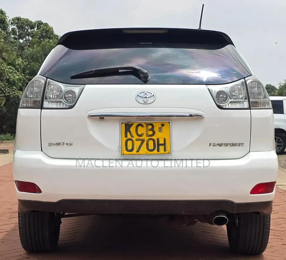 Toyota Harrier 2008 White