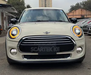 Mini Cooper 2019 Beige