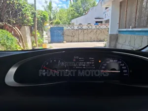 Toyota Sienta 1.5 AWD 2018 Brown