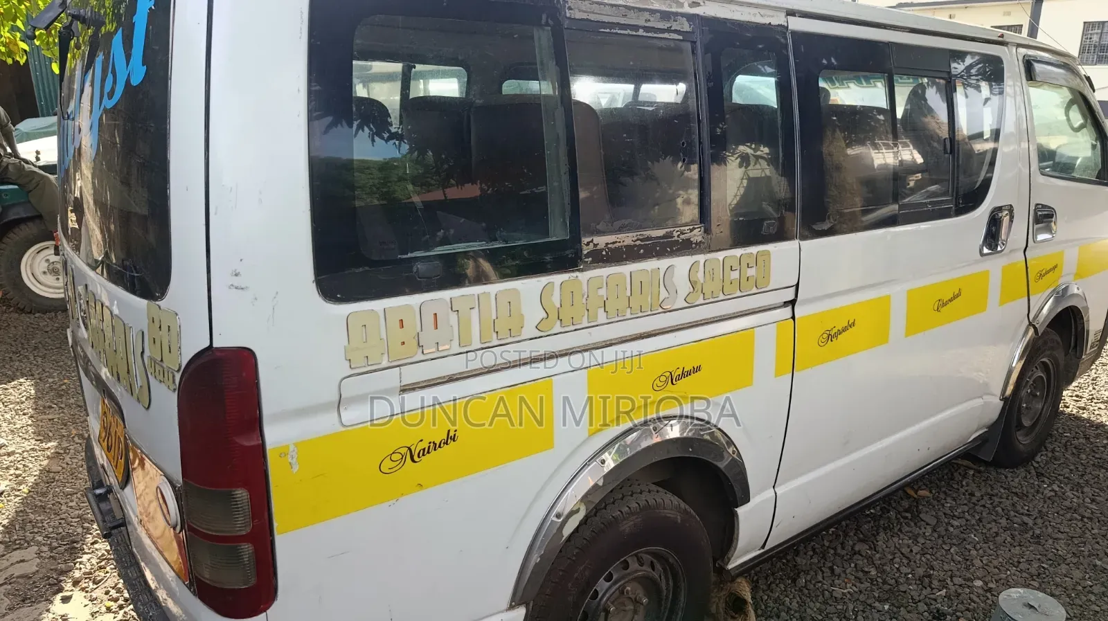 Toyota HiAce 2010 White