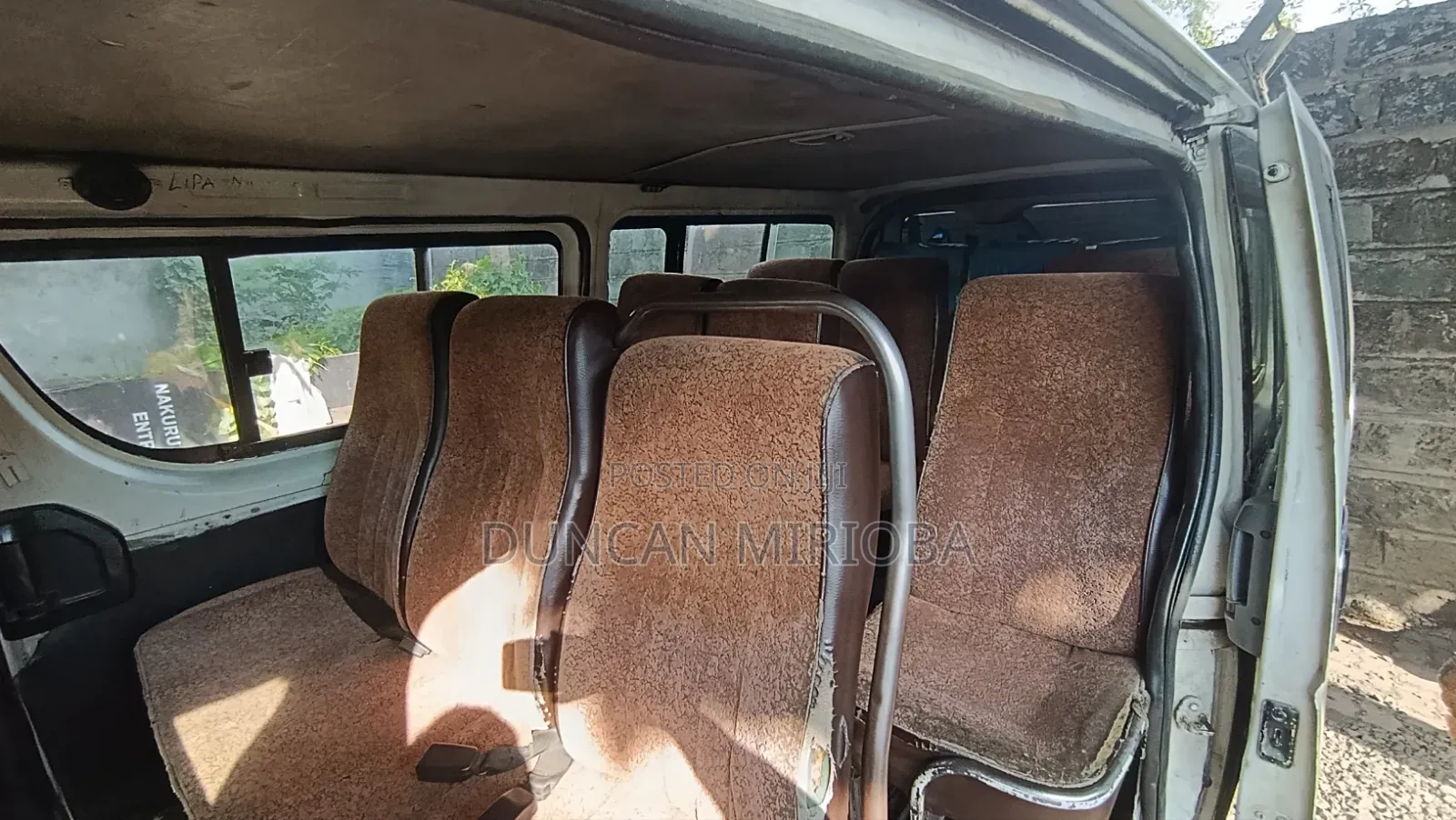 Toyota HiAce 2010 White