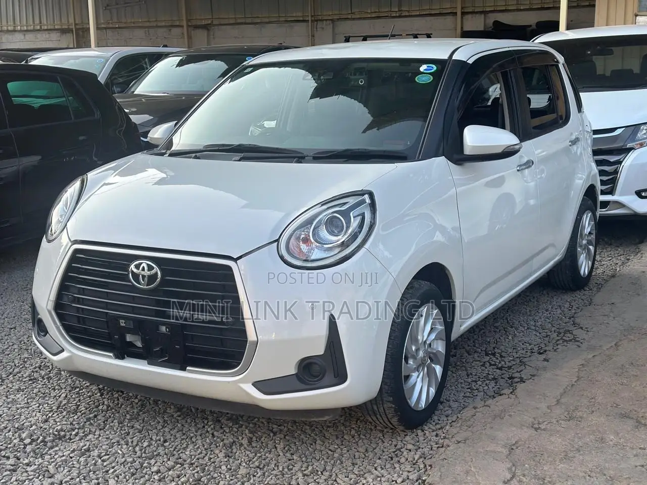 Toyota Passo 1.0 FWD 2020 Pearl