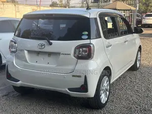 Toyota Passo 1.0 FWD 2020 Pearl