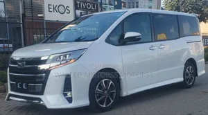 Toyota Noah 2019 White