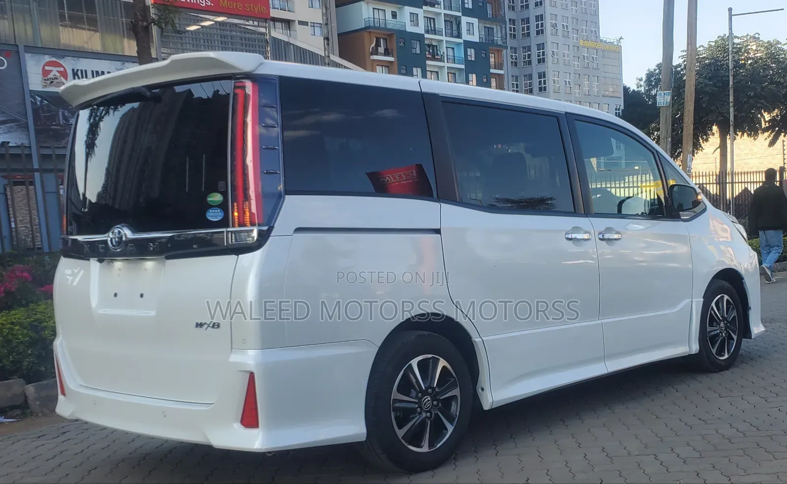 Toyota Noah 2019 White
