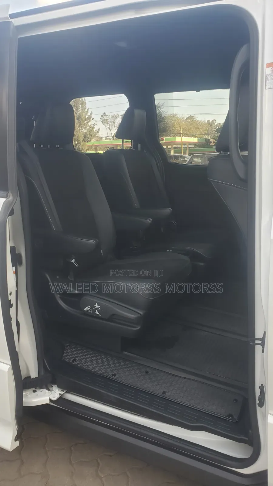 Toyota Noah 2019 White