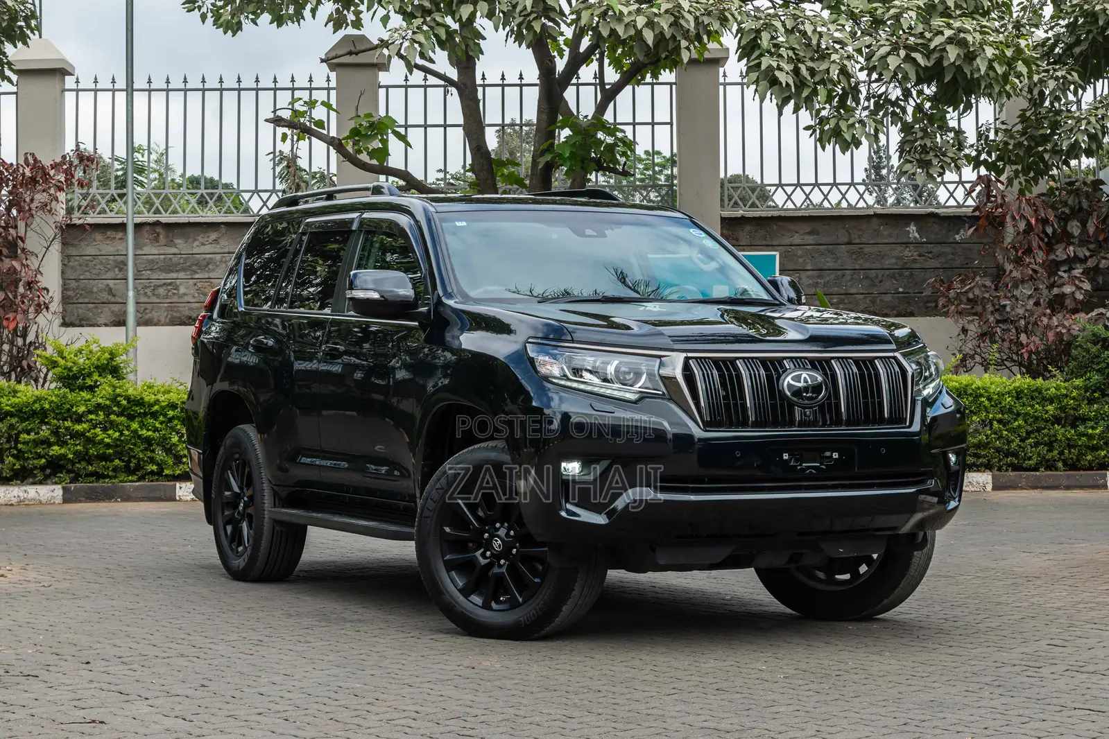 Toyota Land Cruiser Prado 2.7 2020 Black