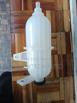 Radiator Reservoir Tank Hilux Vigo