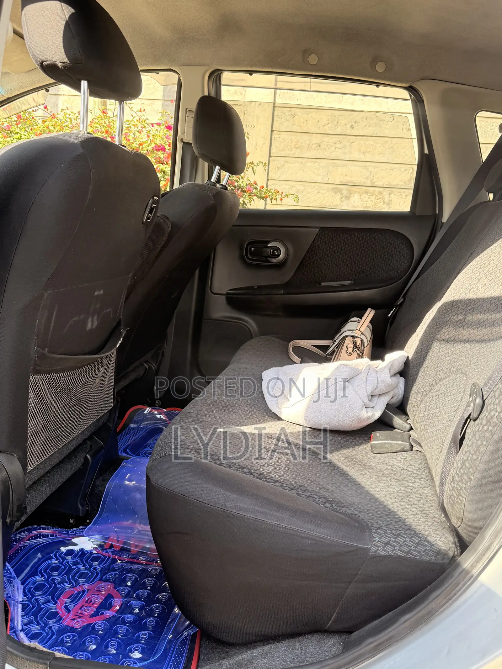 Nissan Note 2010 Silver