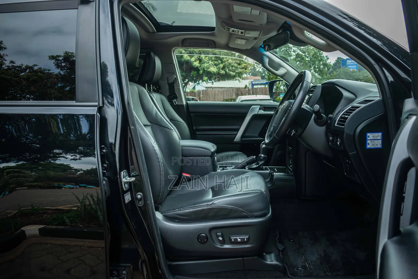 Toyota Land Cruiser Prado 2.7 2020 Black
