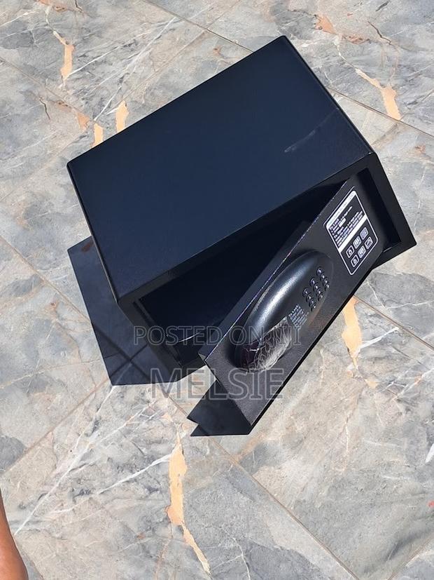 Digital Hotel Safe Box With Electronic Keypad Lock for Secure Money