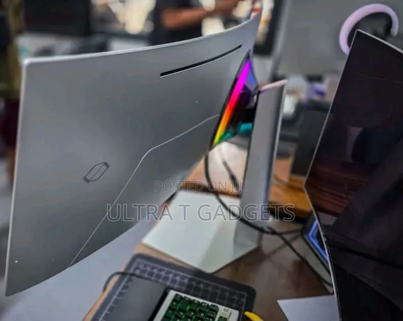 Samsung Odyssey G9 49" OLED 240Hz Curved Gaming Monitor