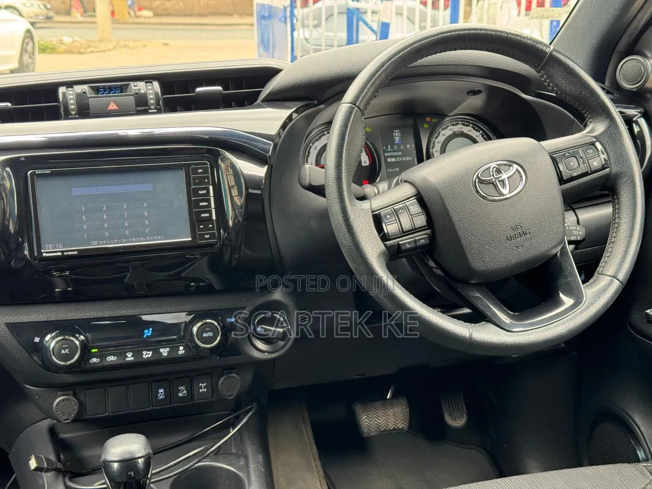 Toyota Hilux 2019 Black