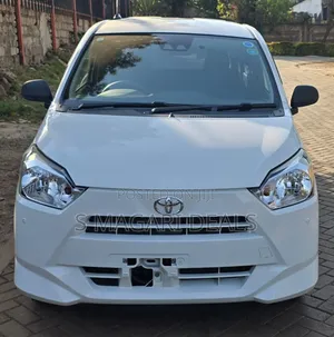 Toyota Pixis 2019 White