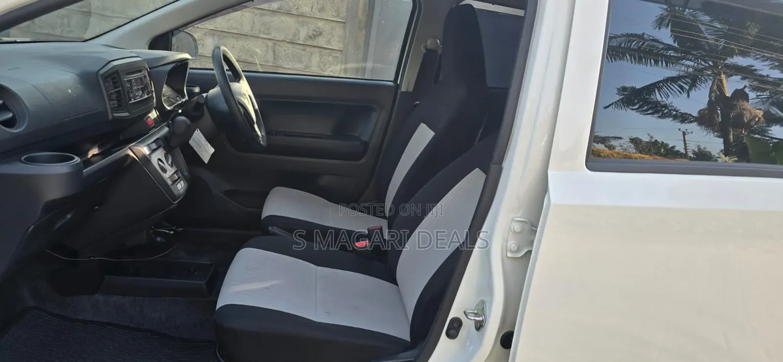 Toyota Pixis 2019 White