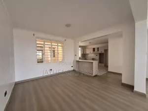 4bdrm House in Ngoingwa Estate for sale