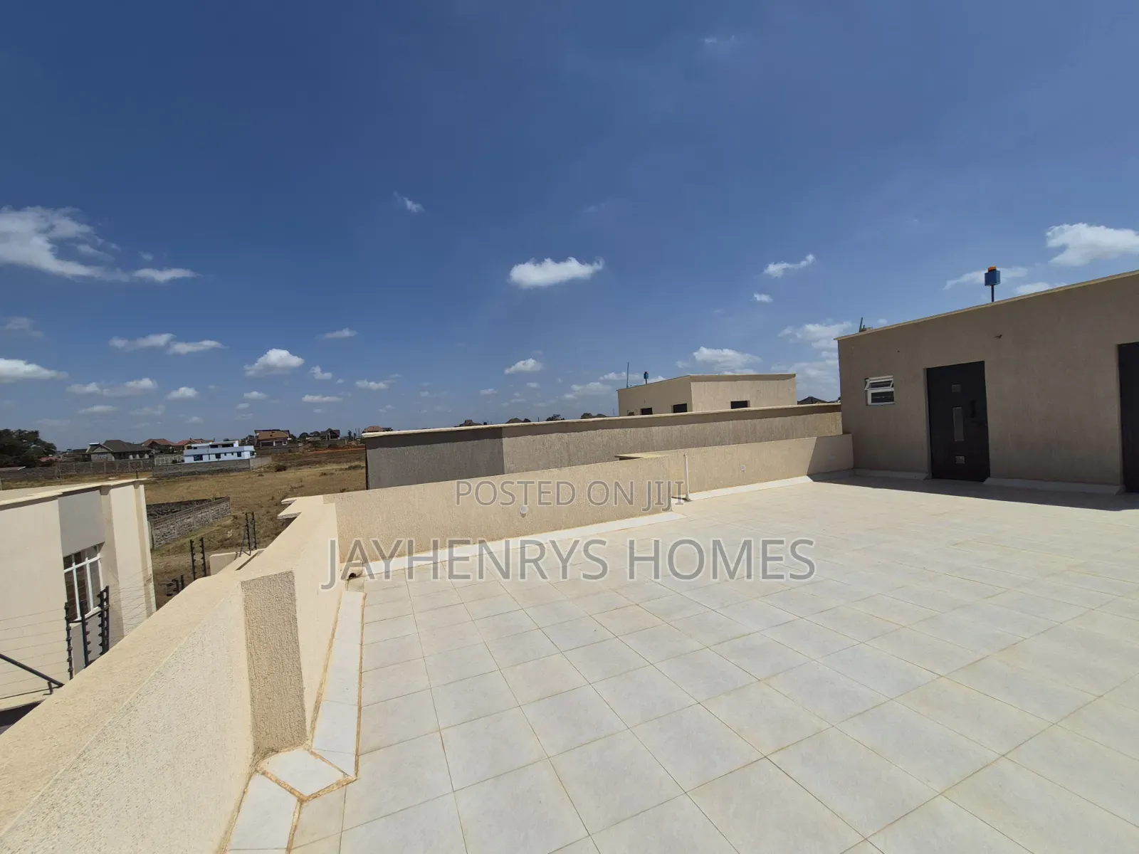 4bdrm House in Ngoingwa Estate for sale