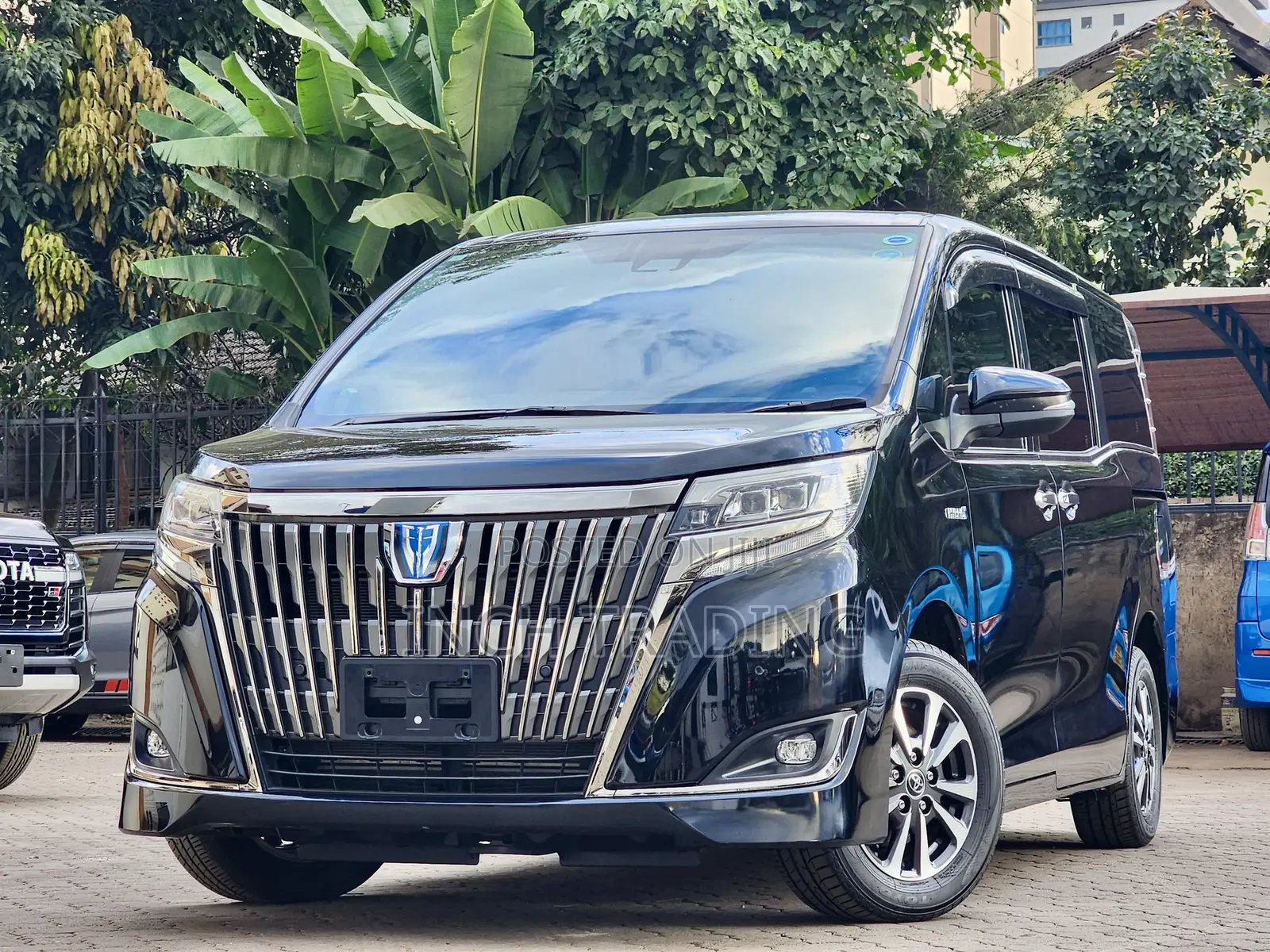 Toyota Esquire 1.8 FWD Hybrid (7 seater) 2019 Black
