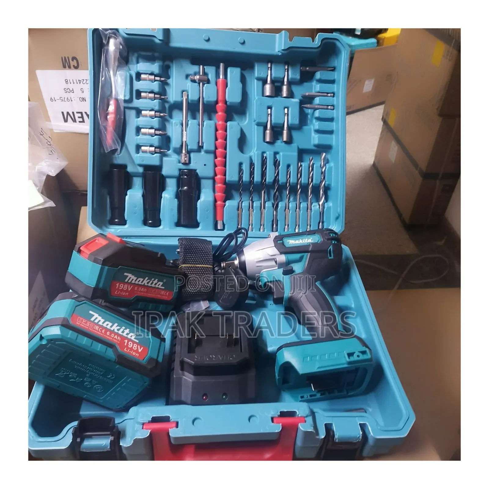 Makita Accessories MakitaAccessories Makit Cordless Impact Wrench Kit