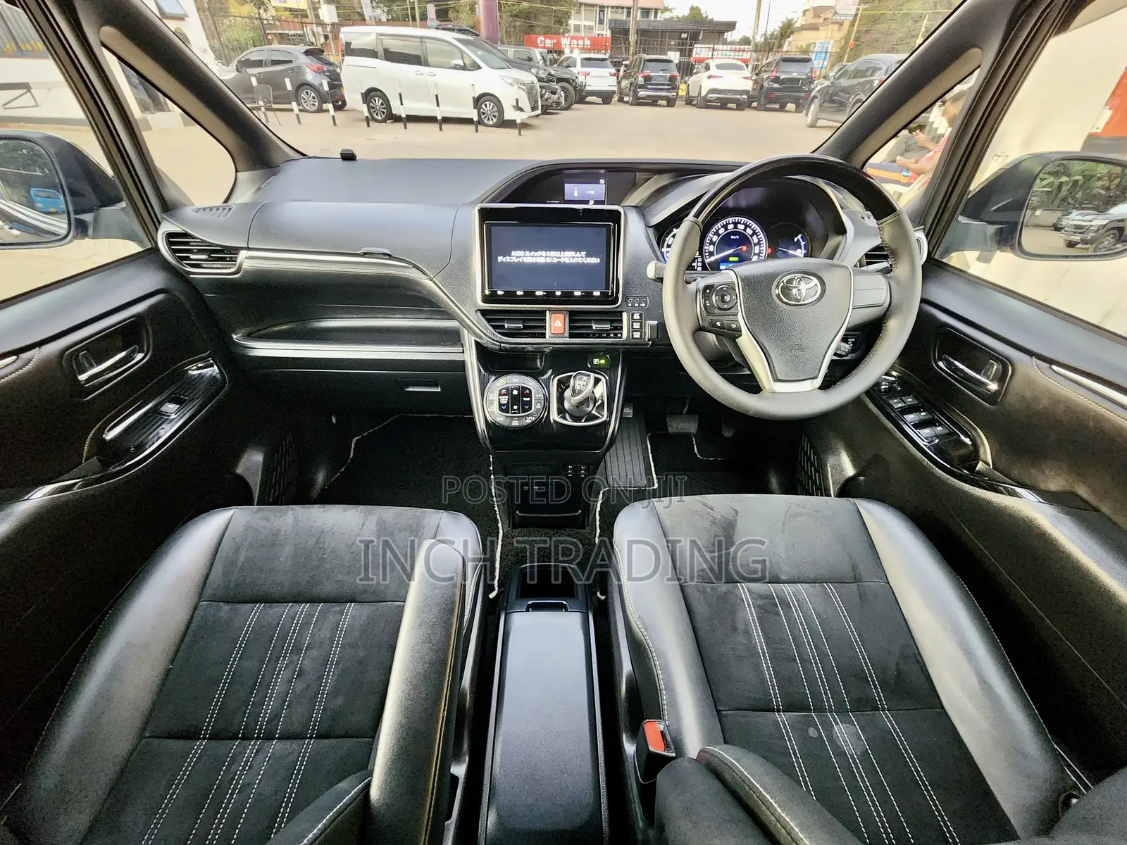 Toyota Esquire 1.8 FWD Hybrid (7 seater) 2019 Black