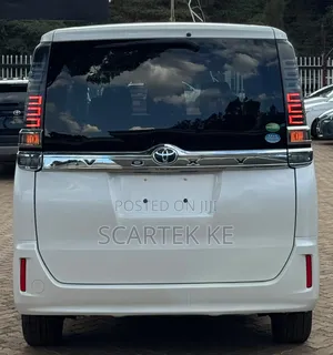 Toyota Voxy 2019 White