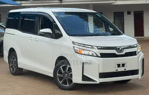 Toyota Voxy 2019 White