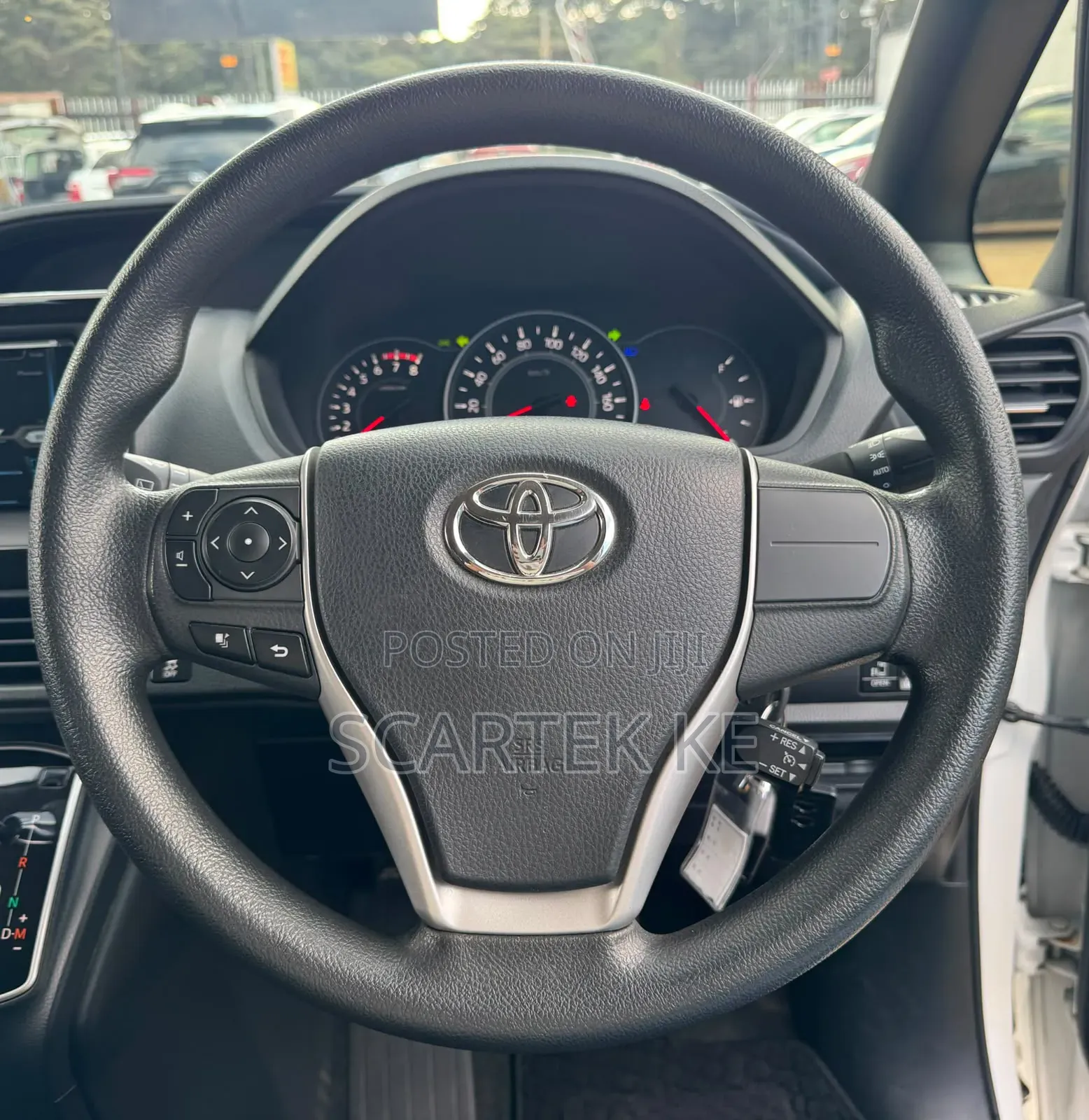Toyota Voxy 2019 White