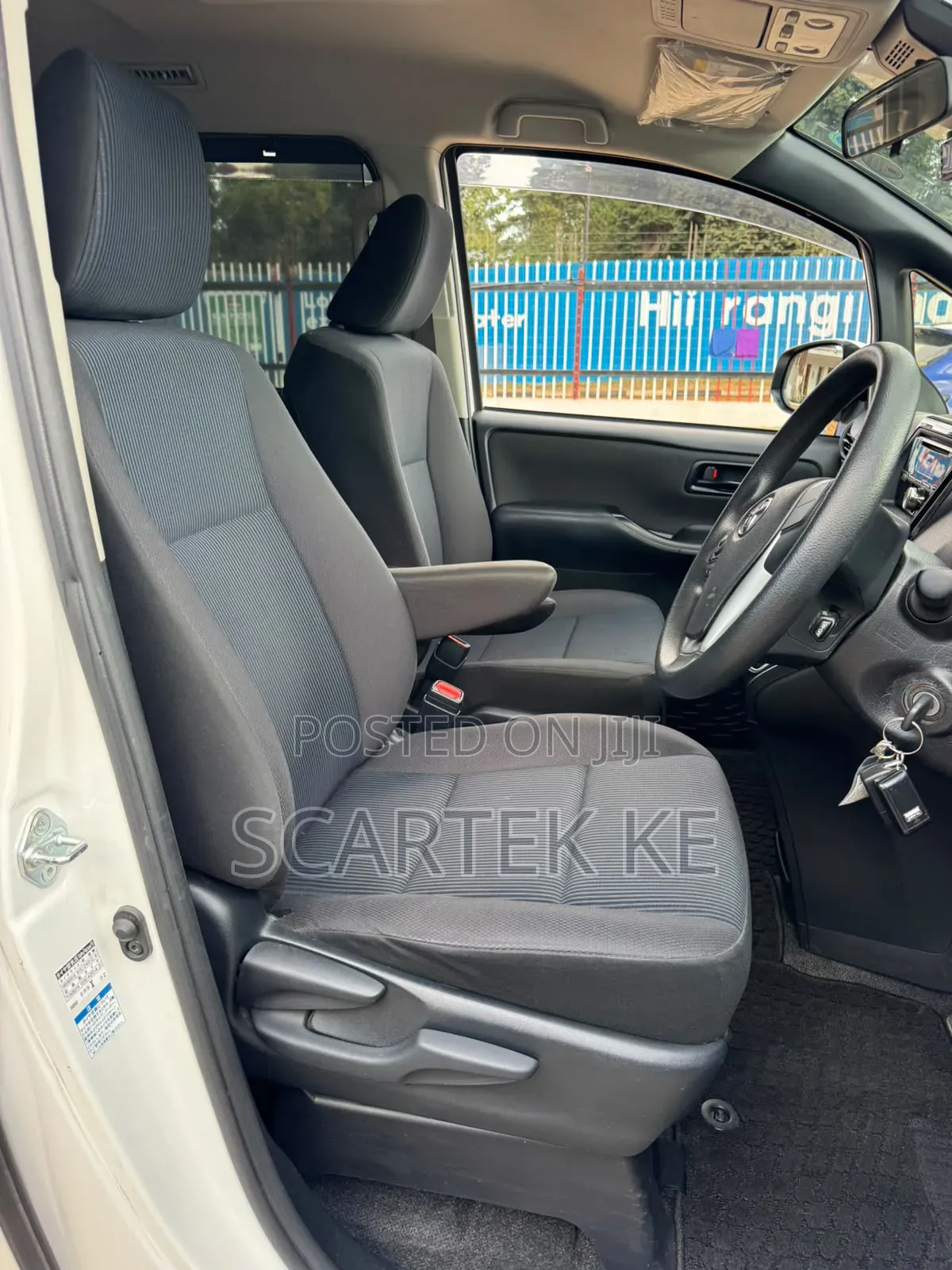 Toyota Voxy 2019 White