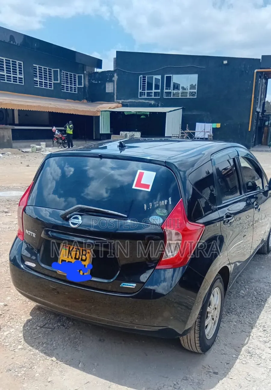 Nissan Note 2014 Black
