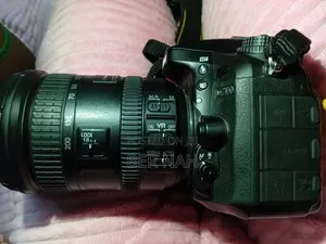 Nikon D7100