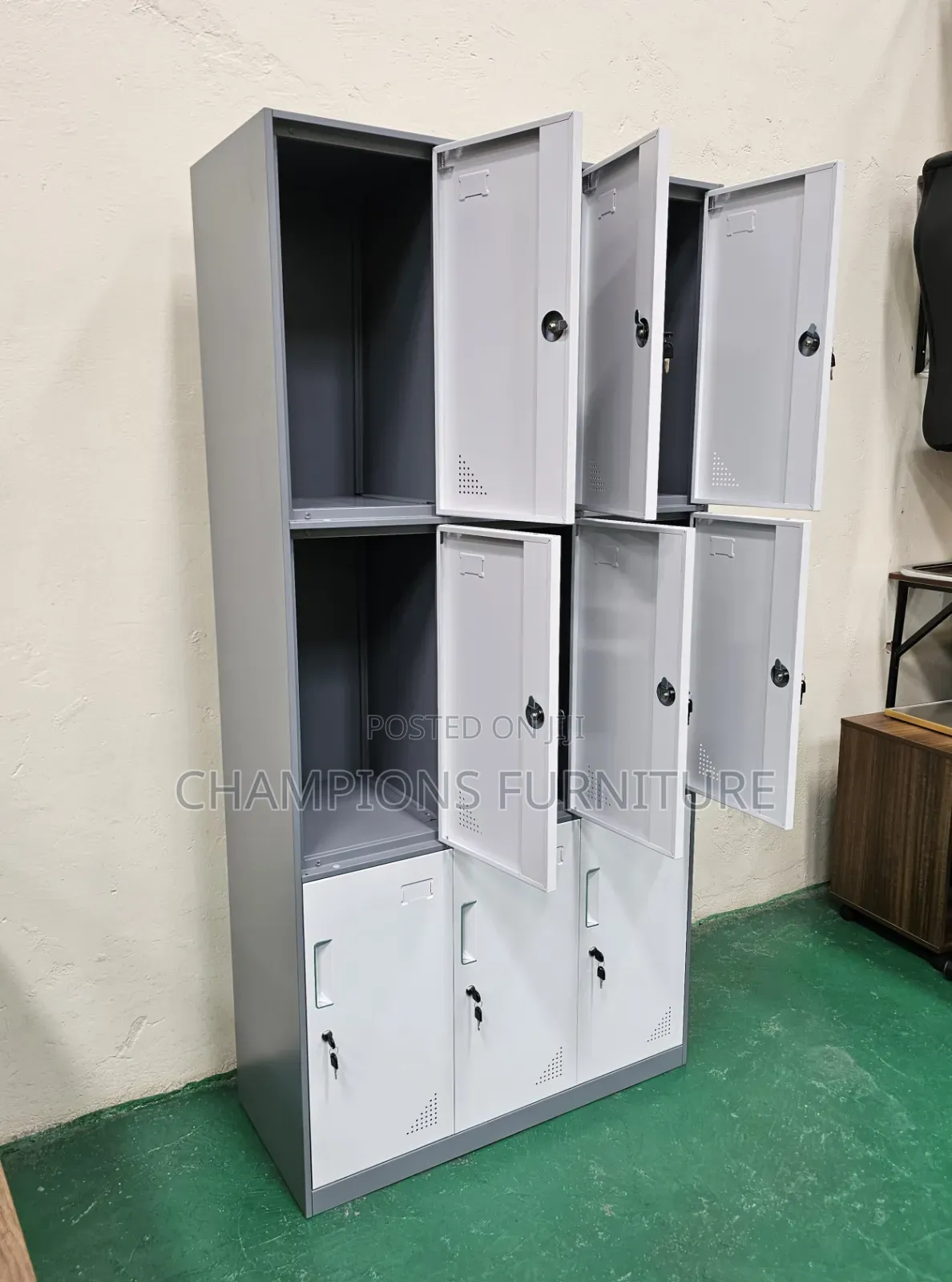 Multitone 9-Door Heavy Duty Lockers Cabinet