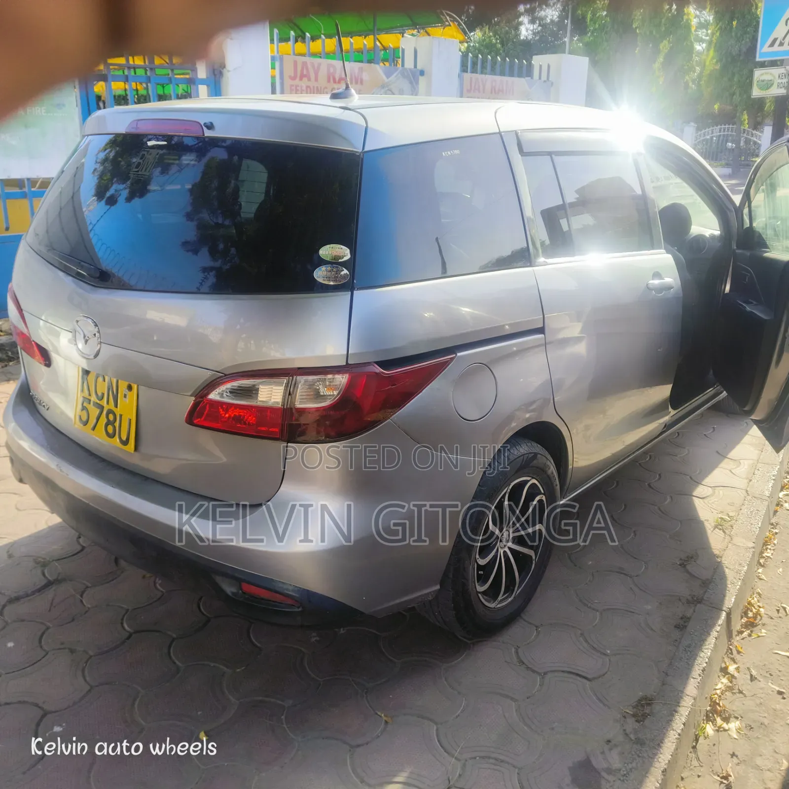Mazda Premacy 2012 Silver