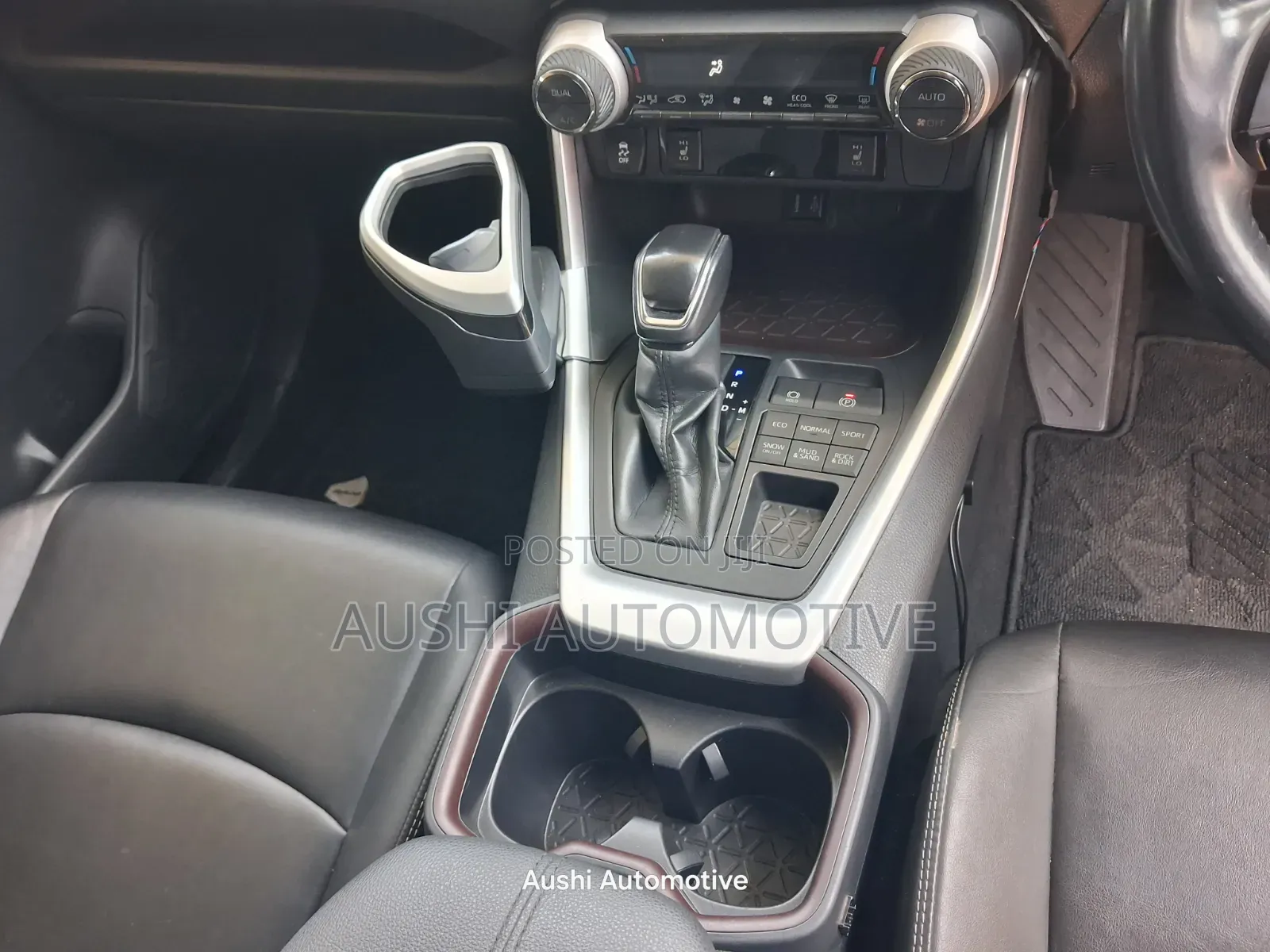 Toyota RAV4 2020 White