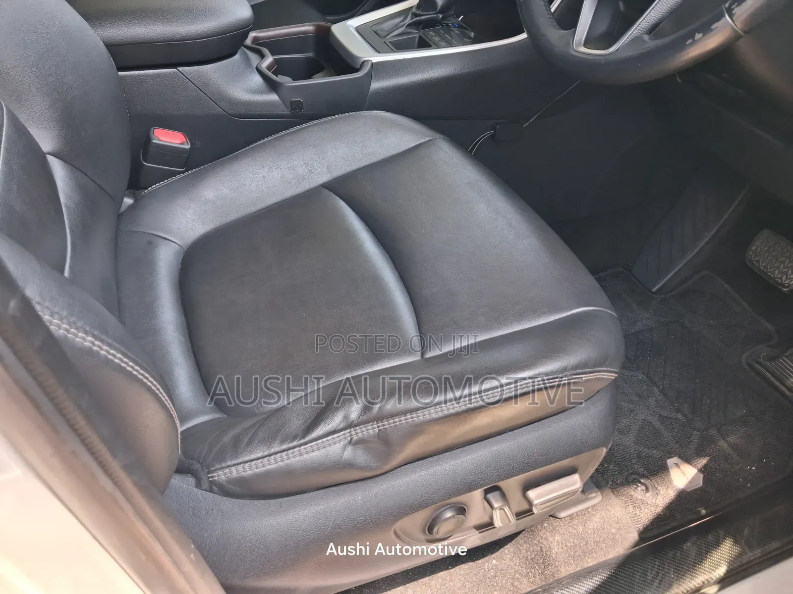 Toyota RAV4 2020 White