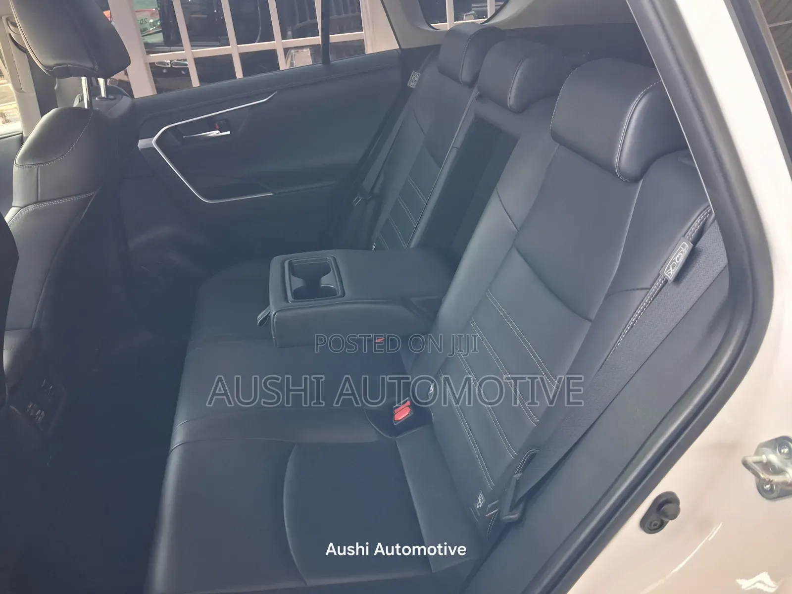 Toyota RAV4 2020 White