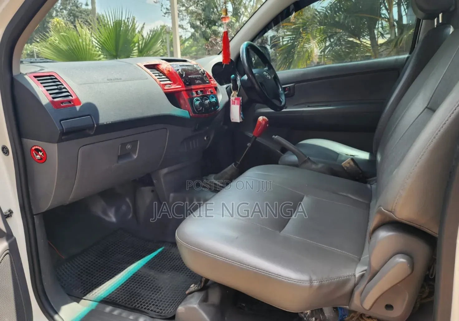 Toyota Hilux 2015 White