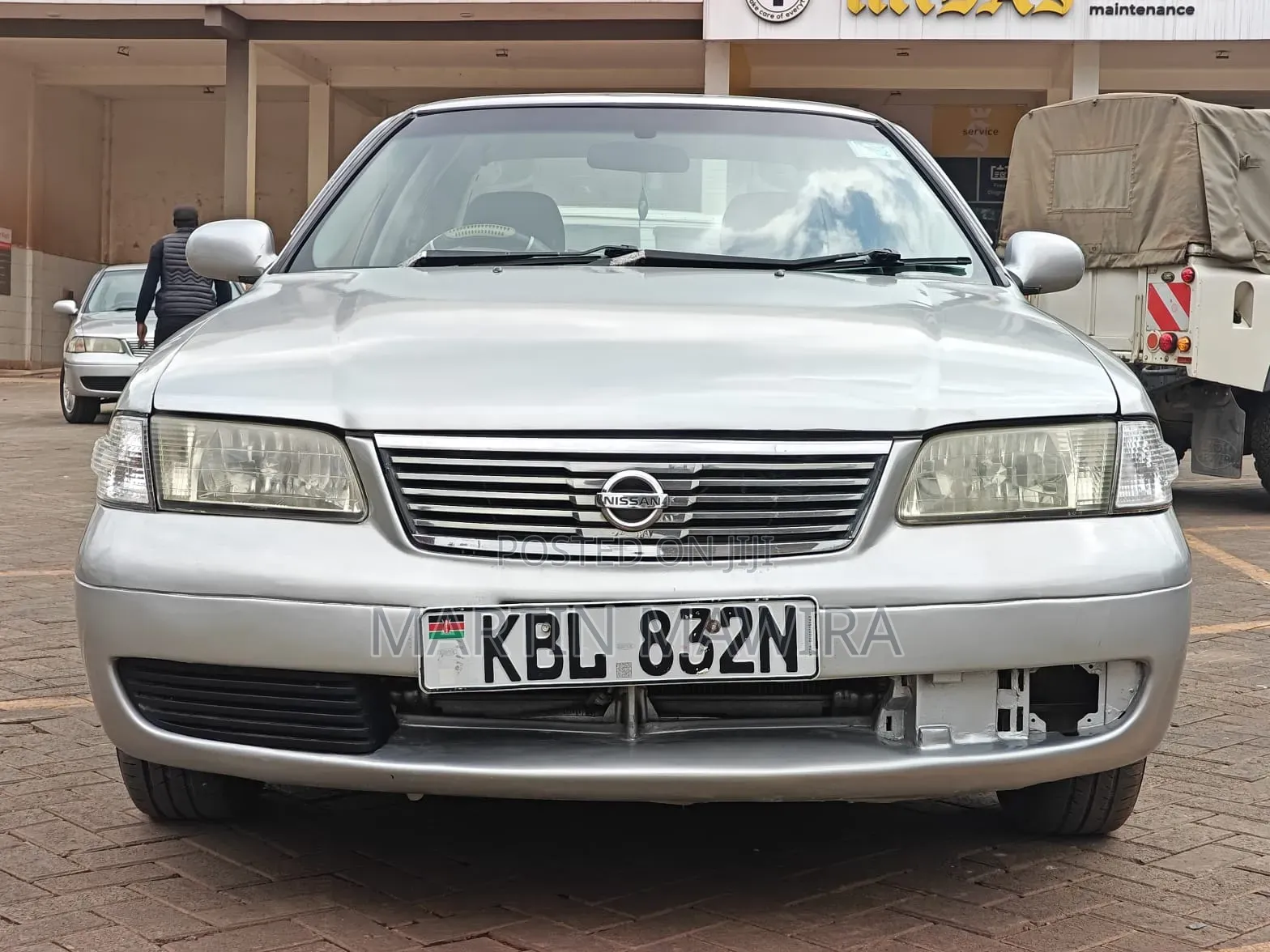 Nissan Sunny 2003 Silver