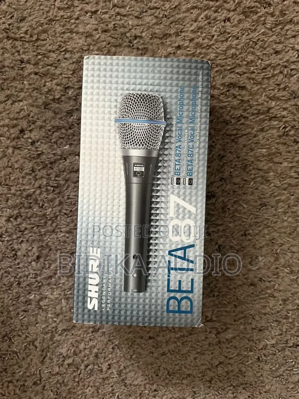 Shure Beta 87 Wired Stage Microphone –Professional Vocal Condenser Mic