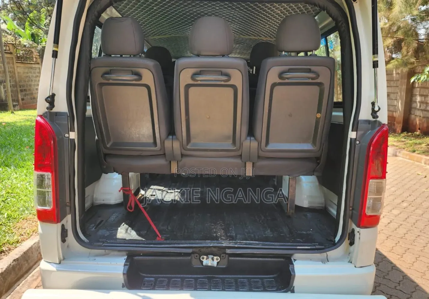 Toyota Noah 2018 White