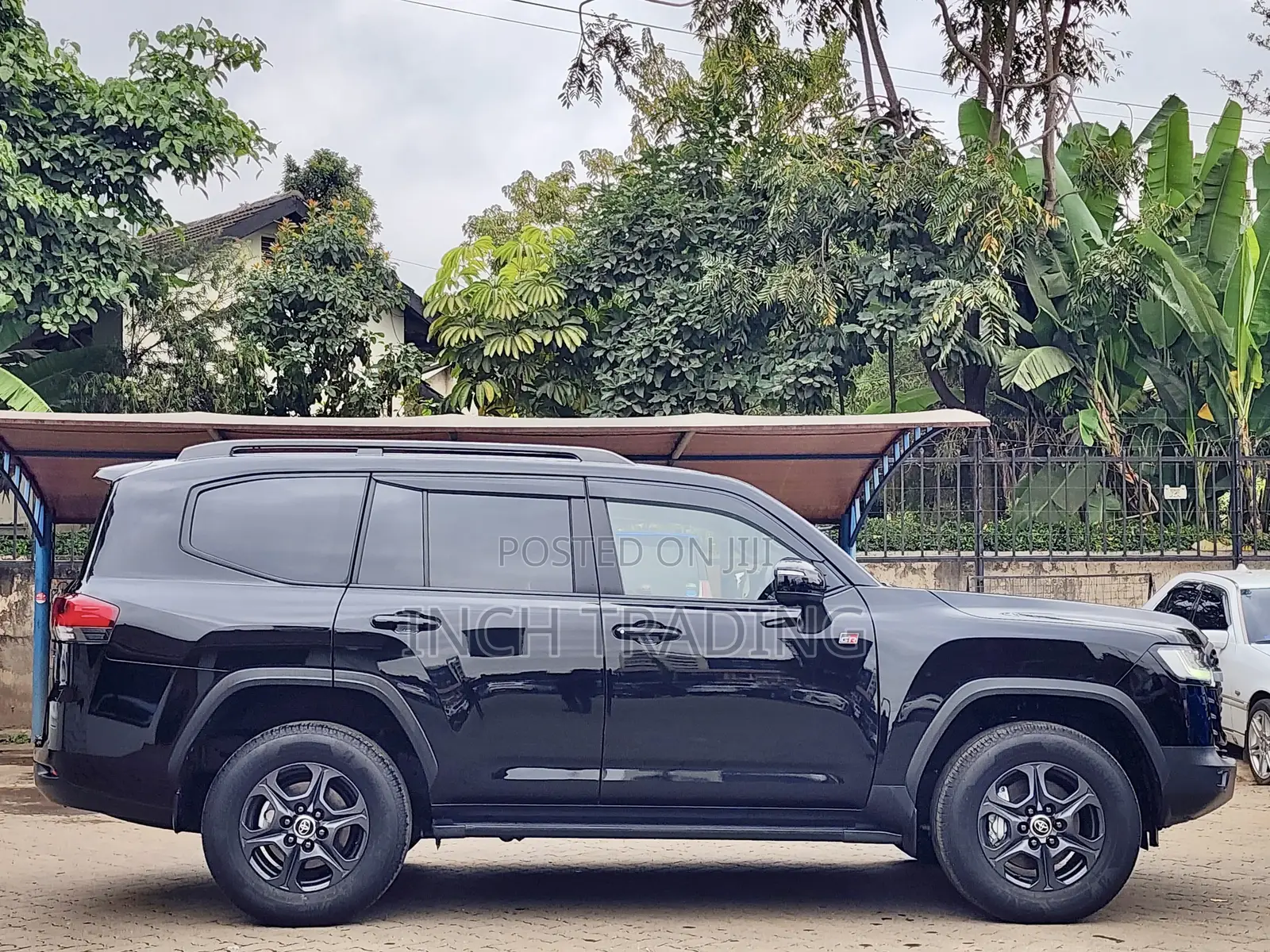 Toyota Land Cruiser 3.3 Diesel 4WD 2021 Black