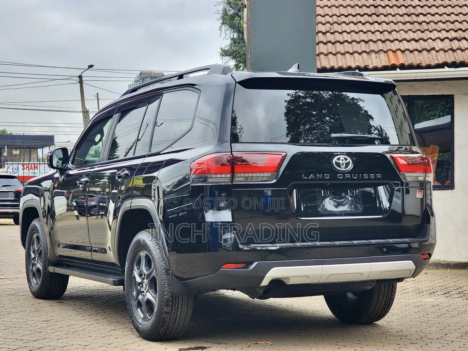 Toyota Land Cruiser 3.3 Diesel 4WD 2021 Black