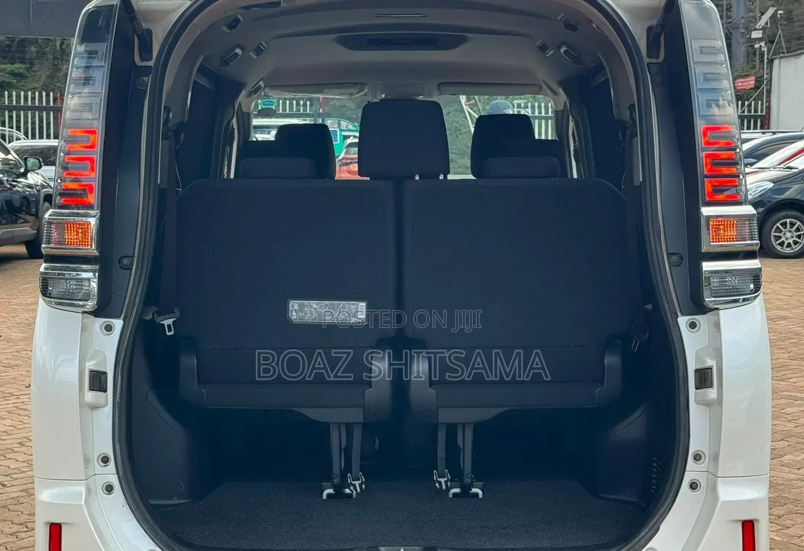 Toyota Voxy 2019 White