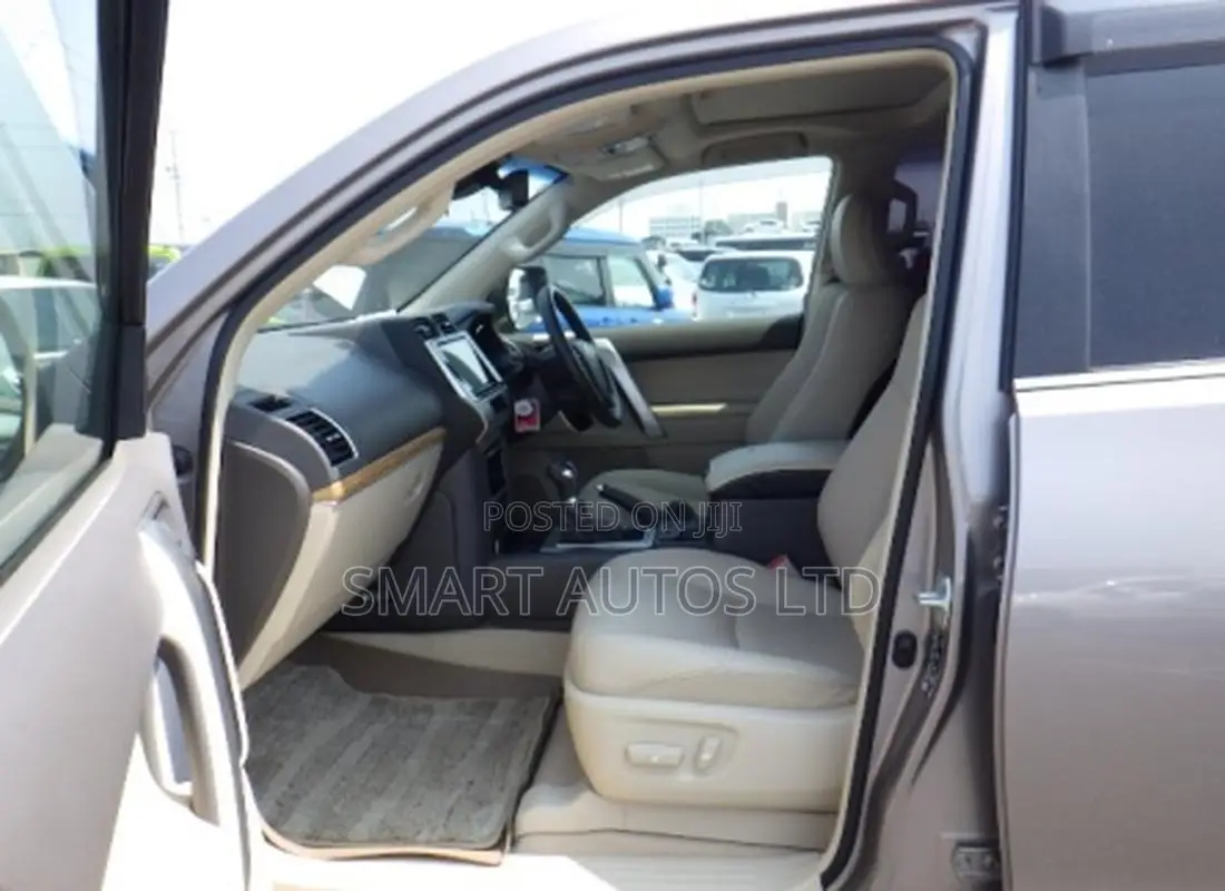 Toyota Land Cruiser Prado 2022 Brown