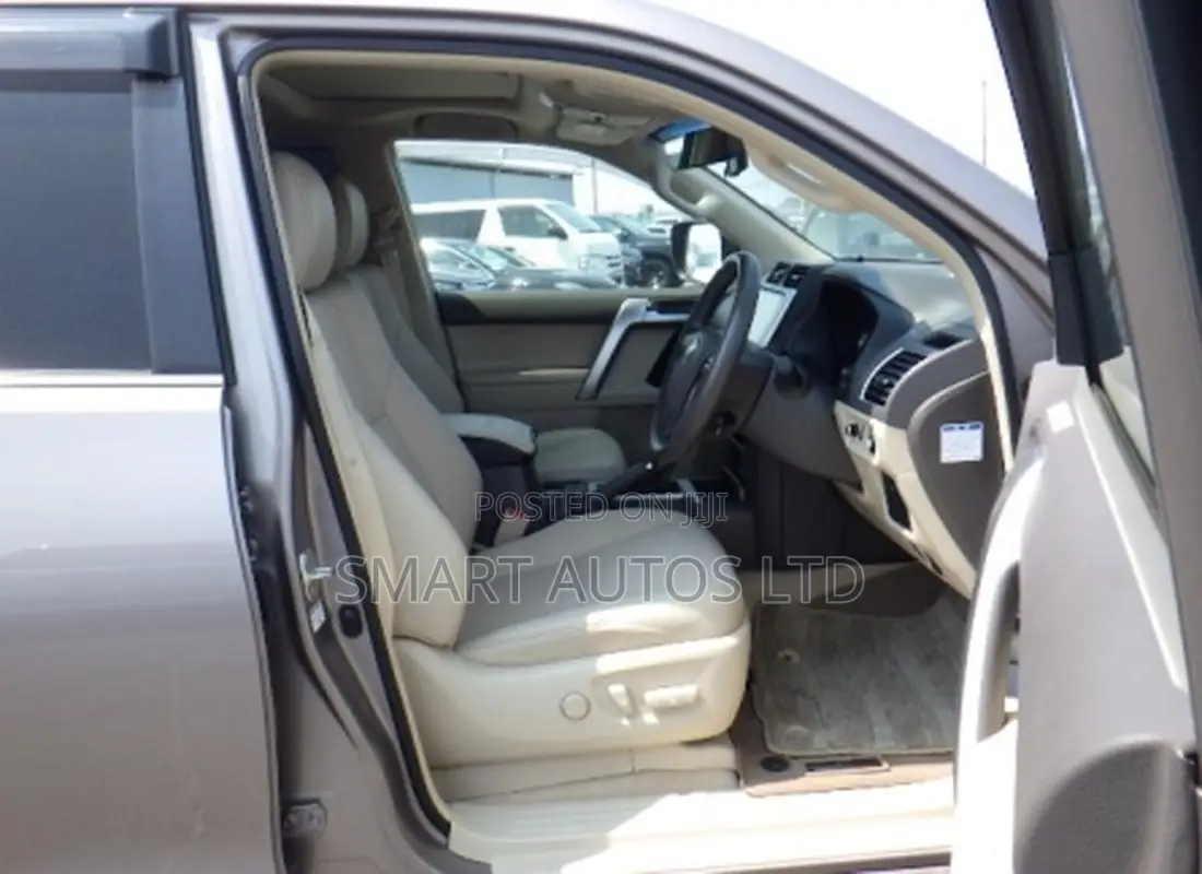 Toyota Land Cruiser Prado 2022 Brown