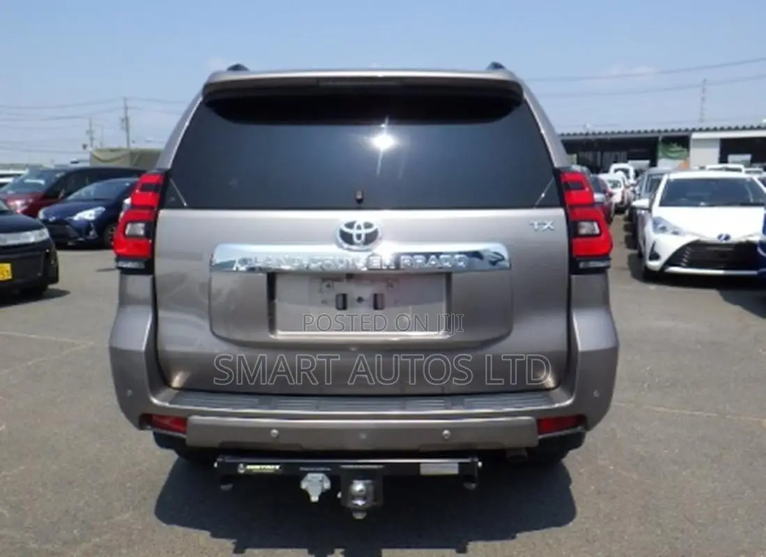 Toyota Land Cruiser Prado 2022 Brown