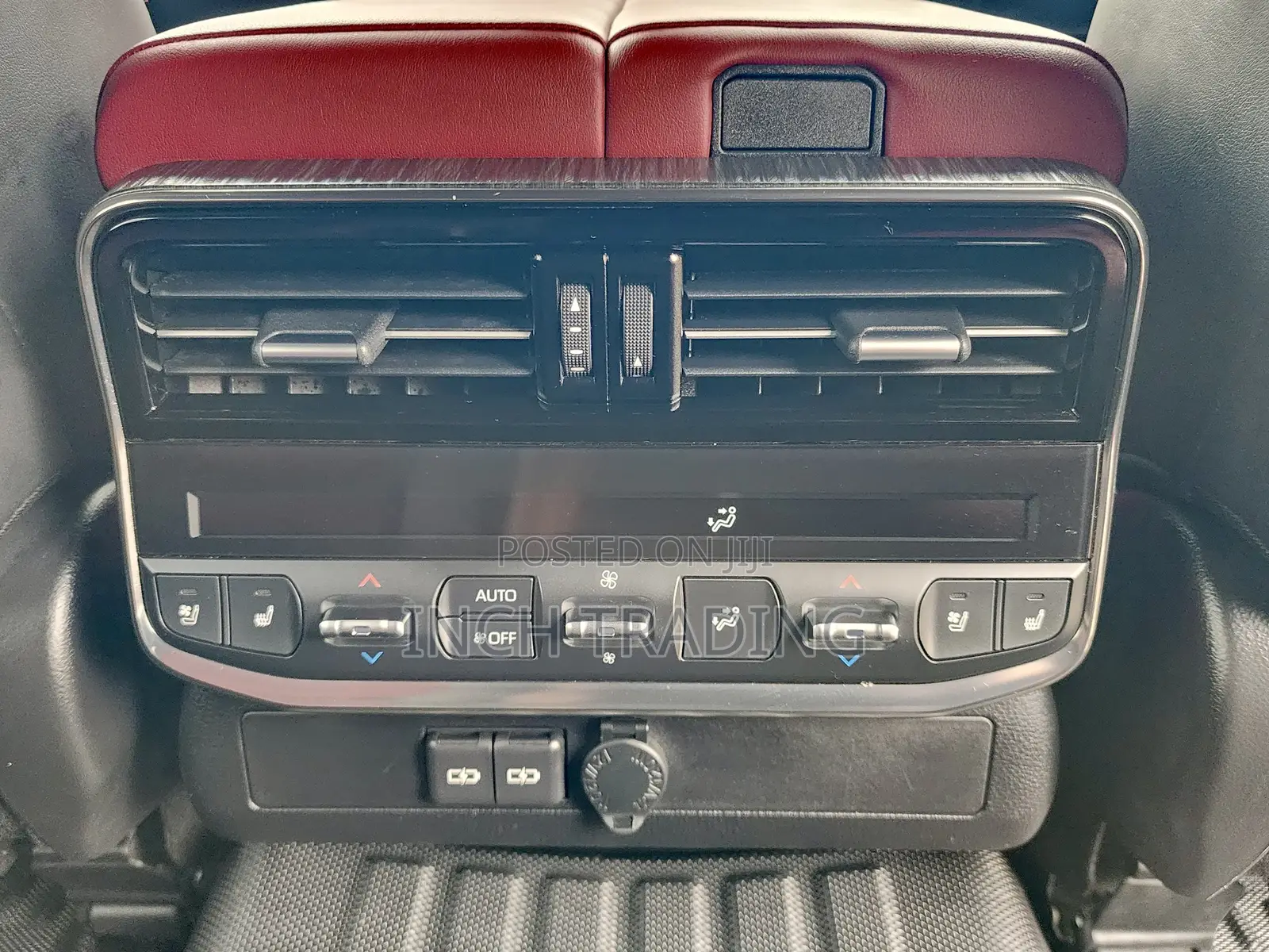 Toyota Land Cruiser 3.3 Diesel 4WD 2021 Black