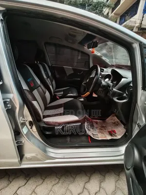 Honda Fit 2011 Silver