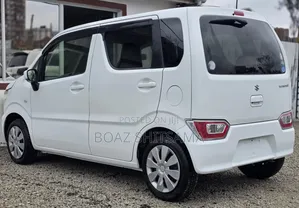 Suzuki Wagon R 2019 White