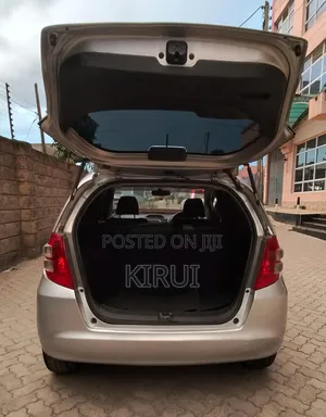 Honda Fit 2011 Silver